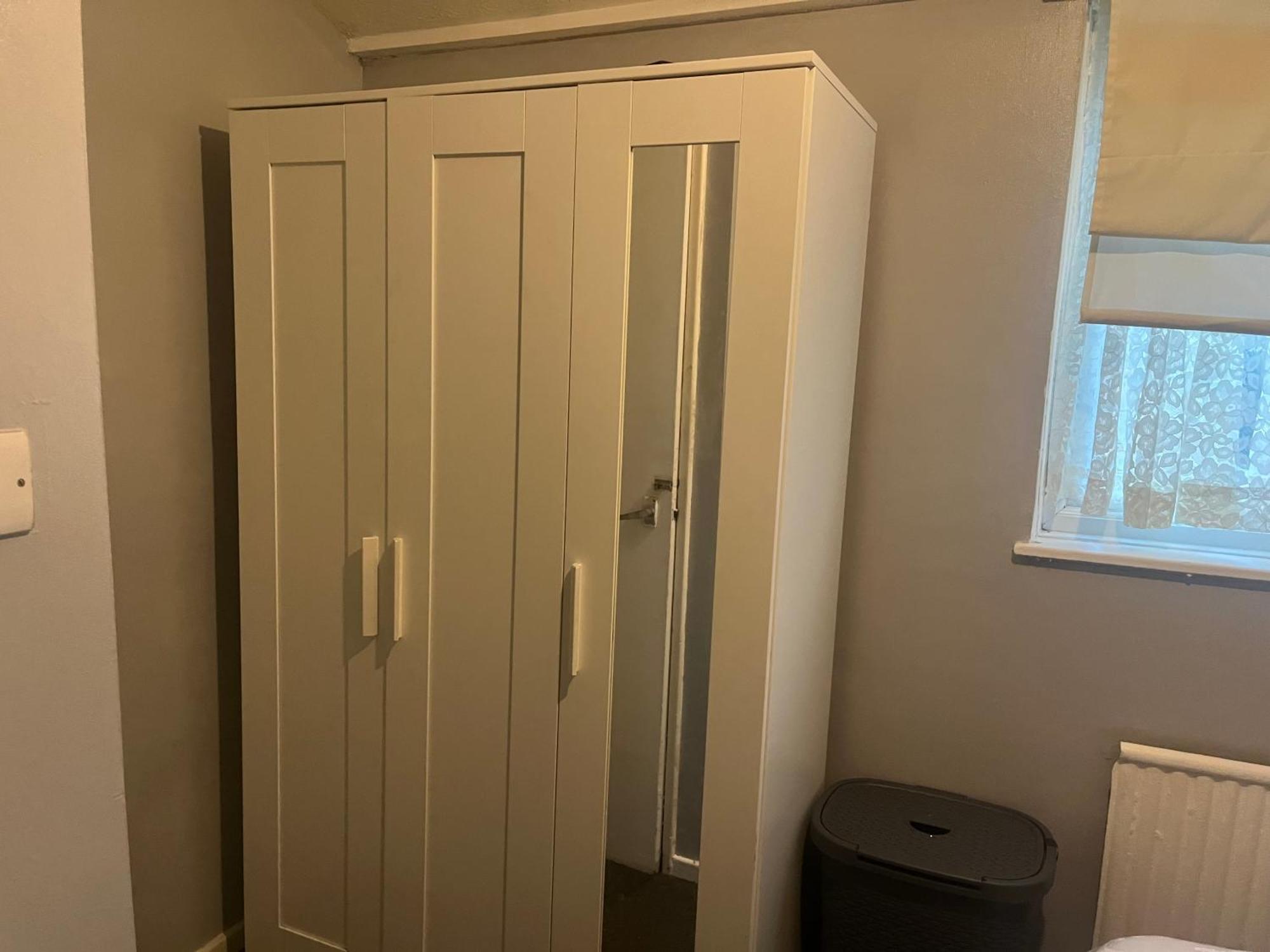 Queenomega'S Home Stay Londra Dış mekan fotoğraf